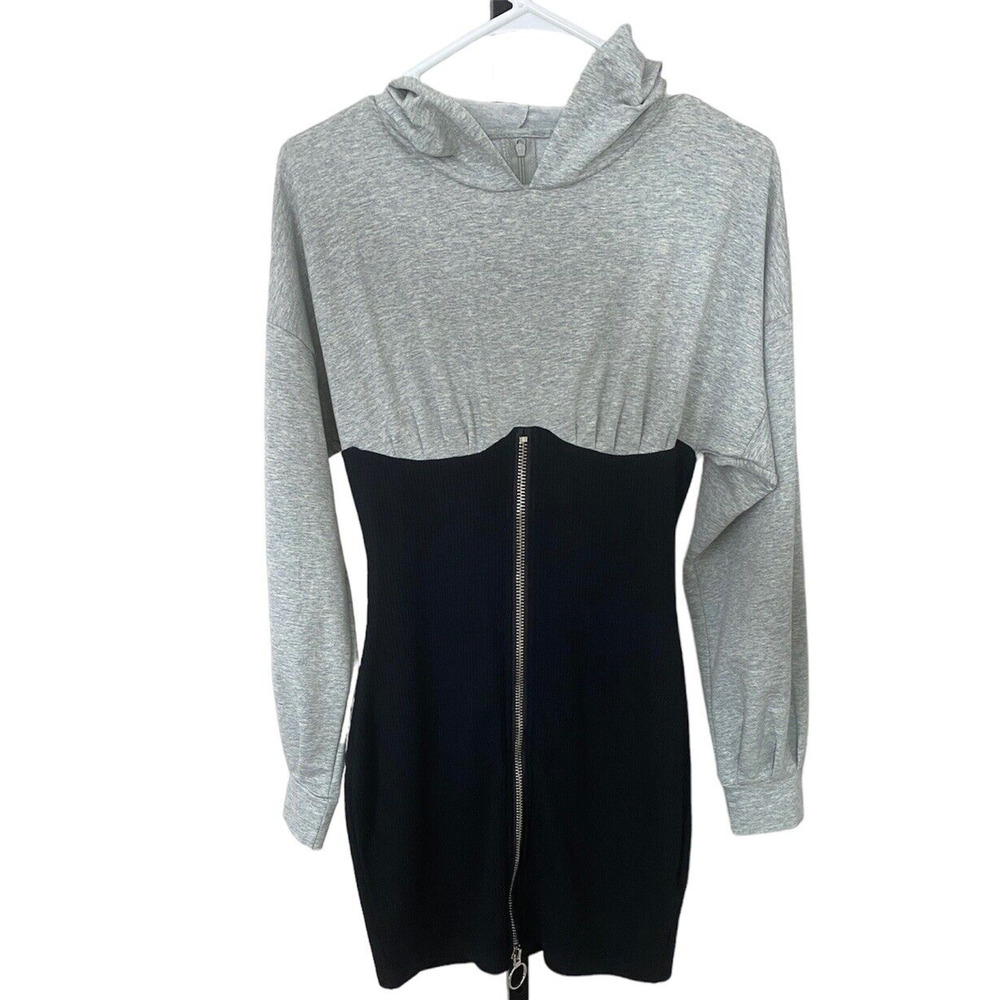 NWOT Fashion Nova Sweatshirt Hoodie Mini Dress Size Medium Woman Black Gray Zip